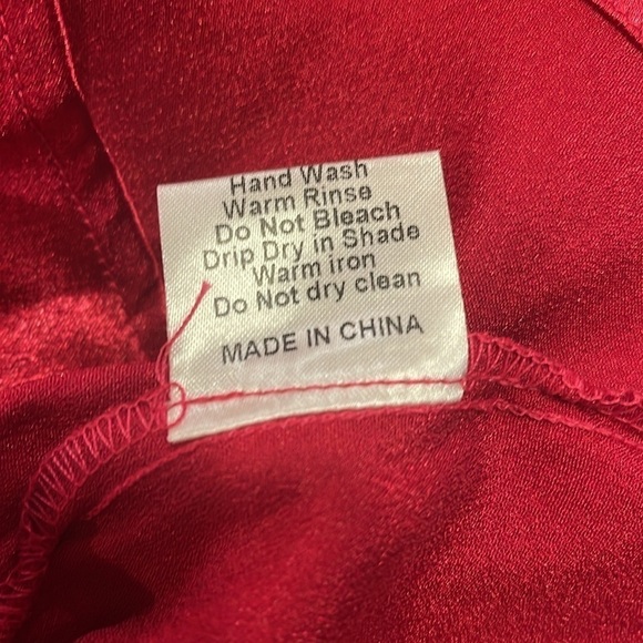 Morrisday the Label Dress L ruby red shiny button & tie front mini dress - Picture 7 of 8